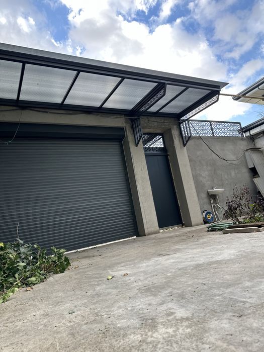 Darvaza kaletka naves kazerok perela