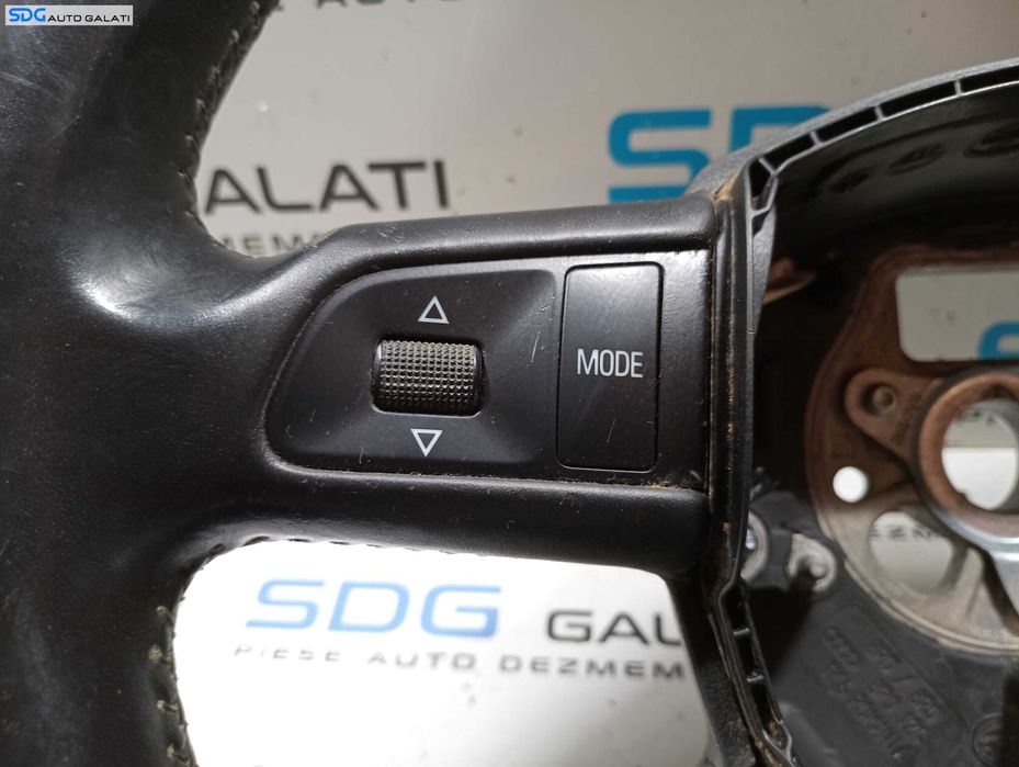Volan Piele 4 Spite cu Comenzi FARA Airbag Audi A4 B8 2008 - 2015 Cod 8R0419091 0060003096 [M5097]