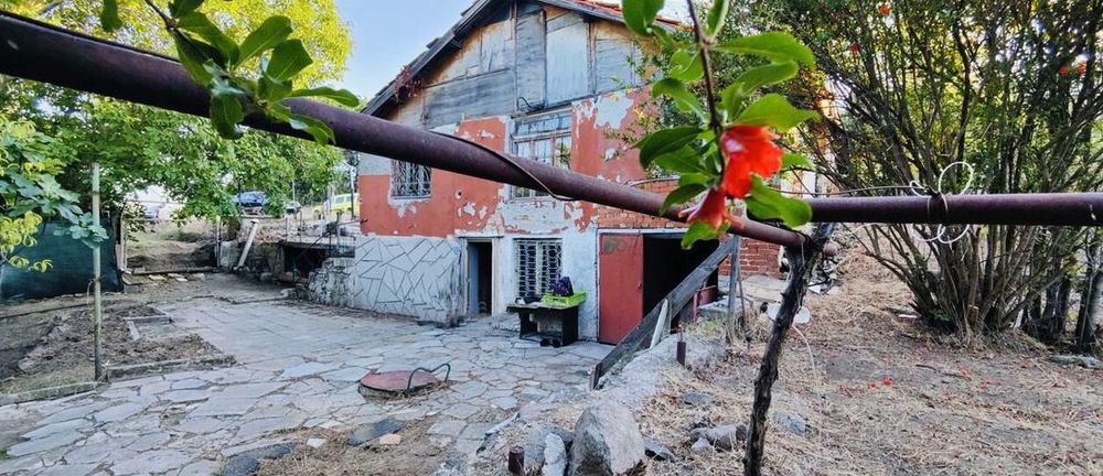 Продава се Къща в Бургас, Център - 76 кв.м за 1158 €/кв.м - Снимка #9