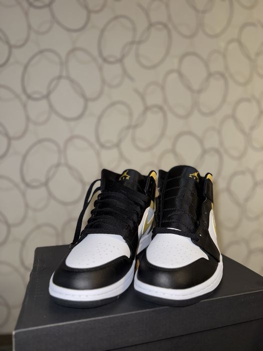 Nike Air Jordan 1 Mid