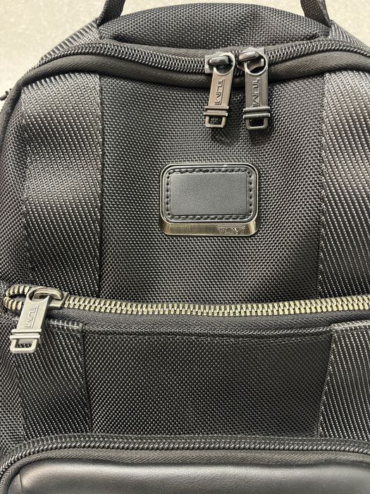 Продам рюкзак Tumi