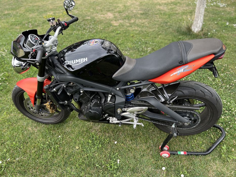 Triumph street triple 675 R