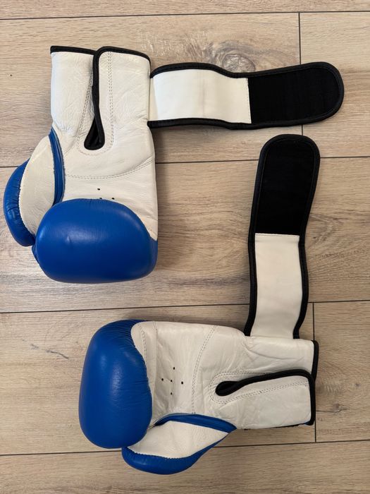 Mănuși box Budo Best din piele – stare foarte bună, puțin utilizate
