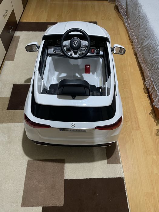 Mașinuță electrică Mercedes-Benz pentru copii 12V – albă, stare perfecta