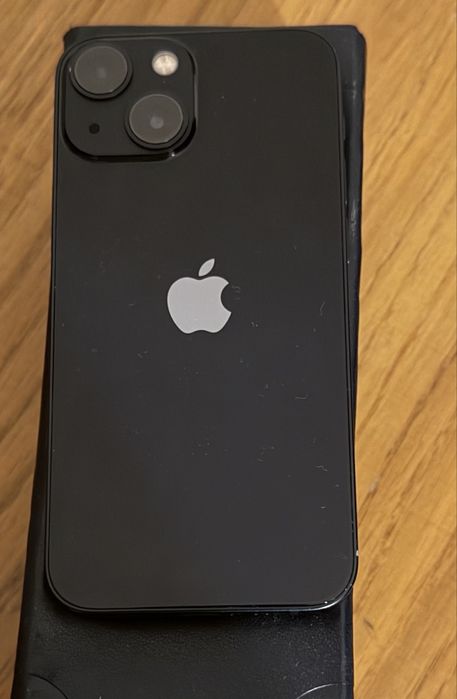 Iphone 13 mini baterie 100