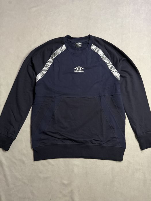 Свитшот Umbro новый