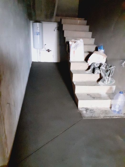 Полусухой стяжка . Механизирванная стяжка пола .ярим курук стяжка