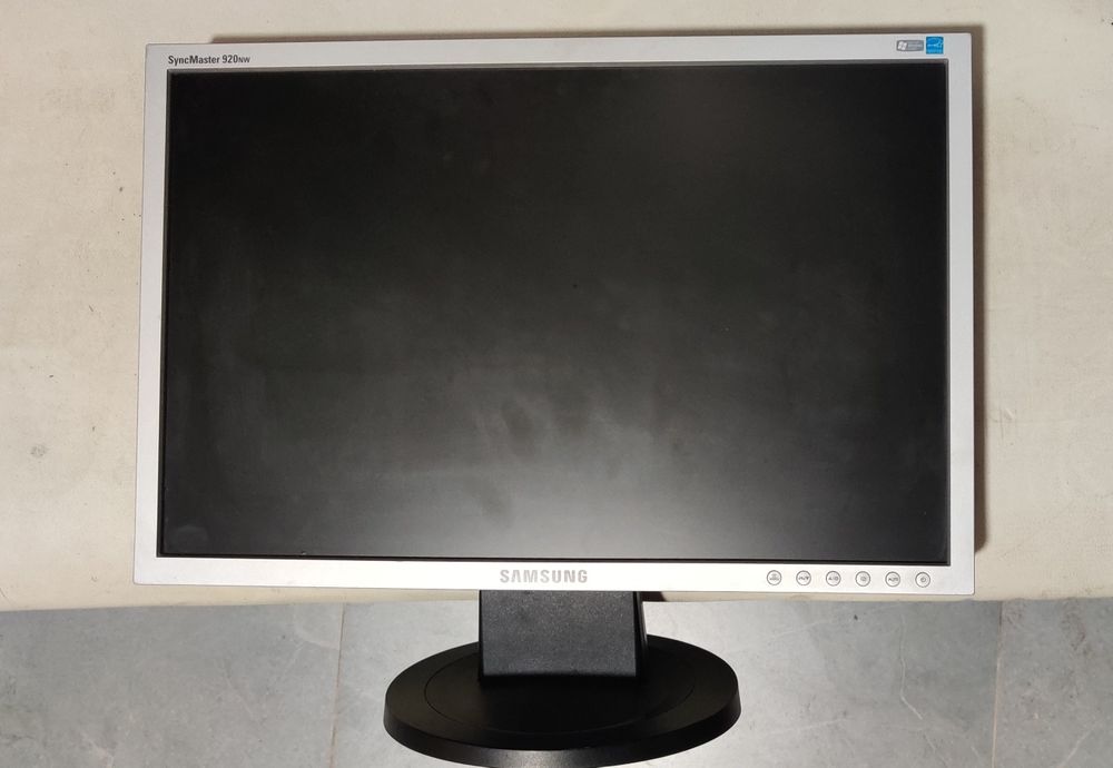 Продам мониторы 19", 20", 22", 24"