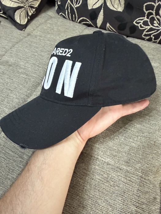Șapcă Dsquared2 originală