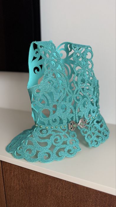 Жилетка детская в казахском стиле