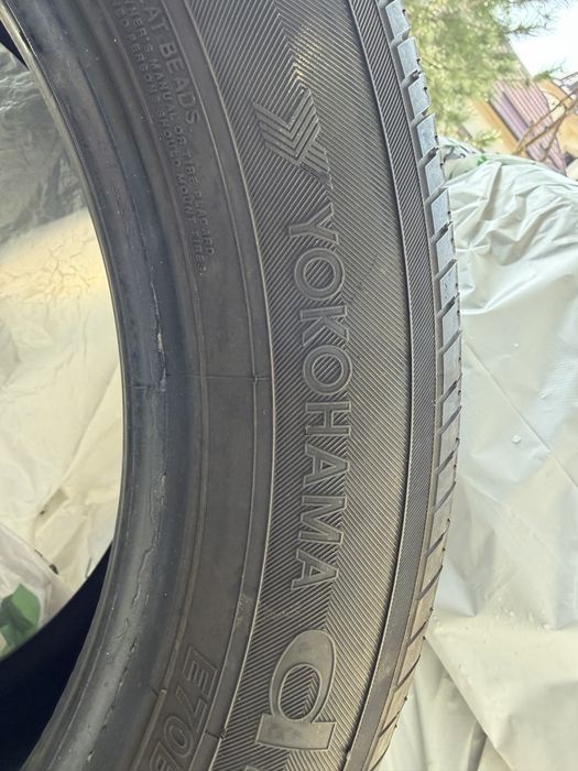 Продам летние шины Yokohama