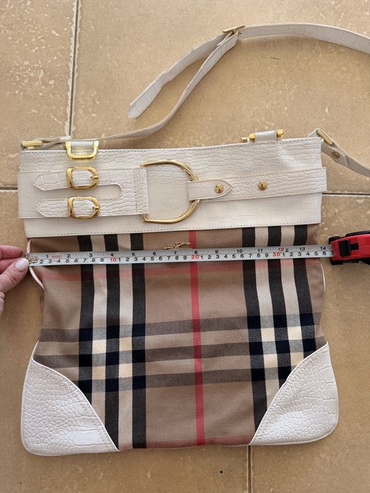 Geanta superba Burberry