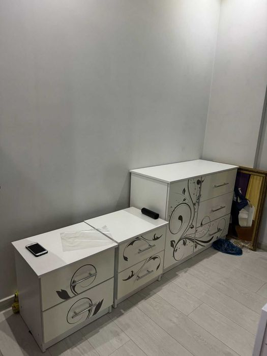 Спальный гарнитур