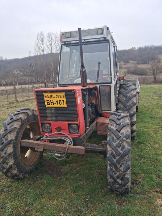 Vând tractor Fiat 780