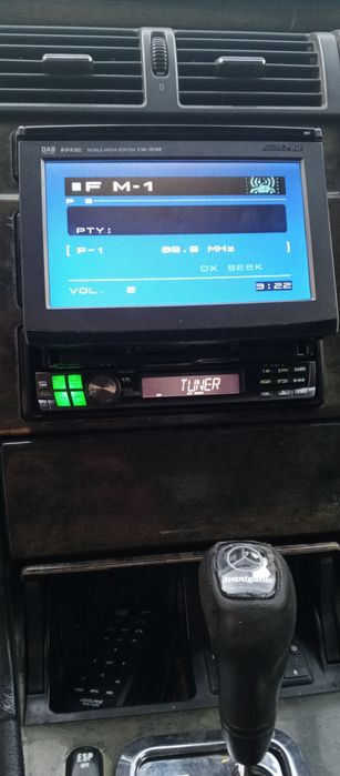 Продаётся магнитола алпайн CVA-1014R