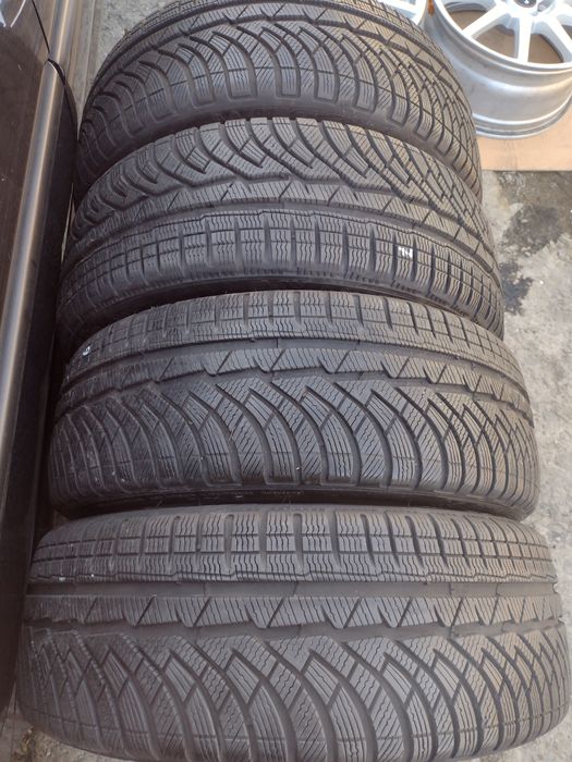 Топ състояние 4бр.225/45/18 Michelin PA4 MO dot3517