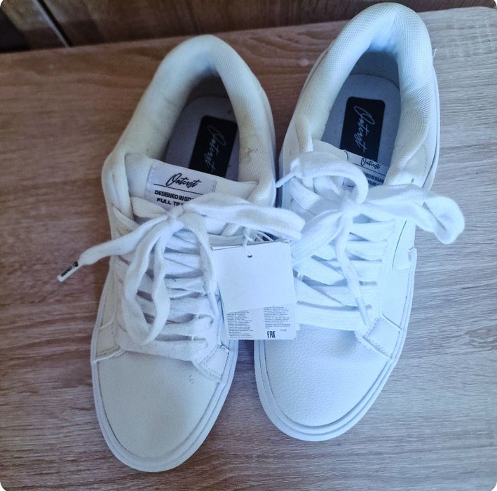 Adidași Bărbătești  42