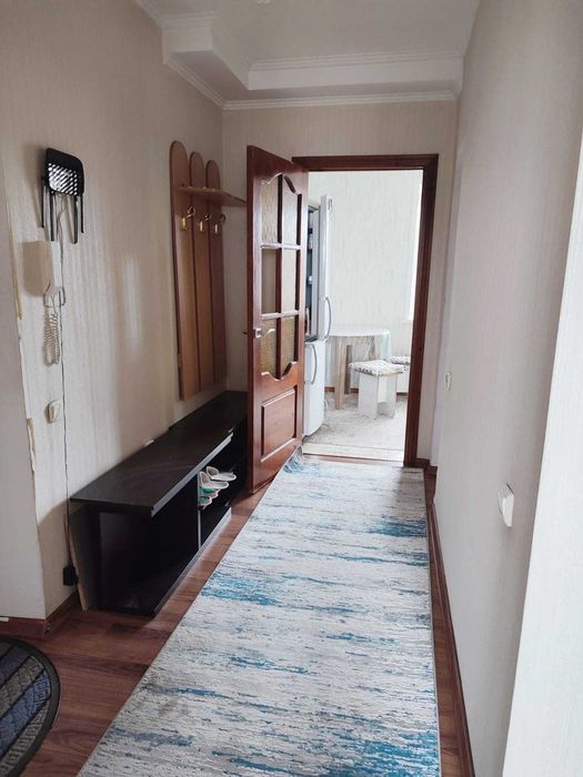 Продам 3 ком в центре 1987г