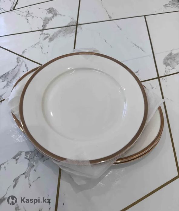 Продам посуду сервиз