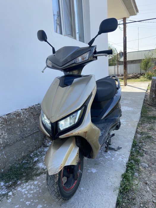 M8 мопед жүрілген