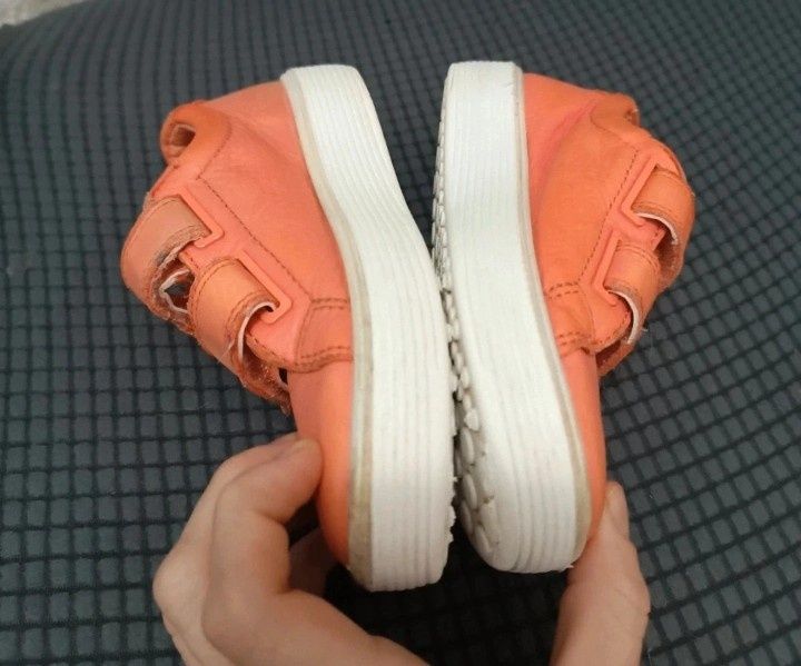 Adidași Ecco Nr 28