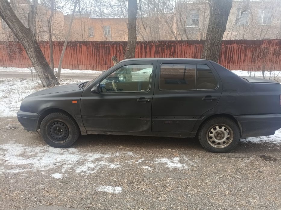 Продам автомобиль Фольксваген вента