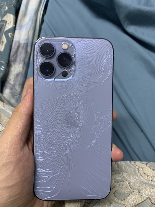 Продам срочно Айфон 13Про Макс