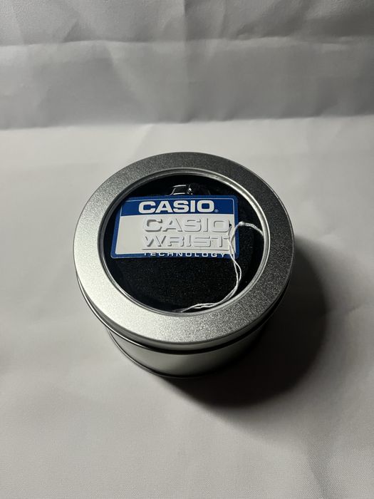 Продам Часы Casio оригинал новые