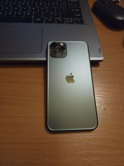 iPhone 11 Pro 256GB (Baterie NOUA) + husa + cablu USB