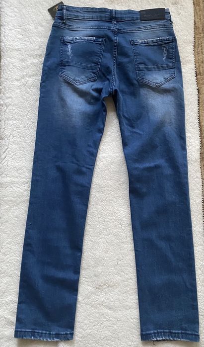 Мъжки дънки -Нови