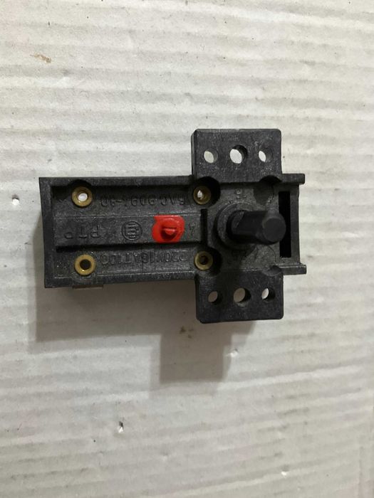 Нагреватели за бойлери и терморегулатори за маслен радиатор