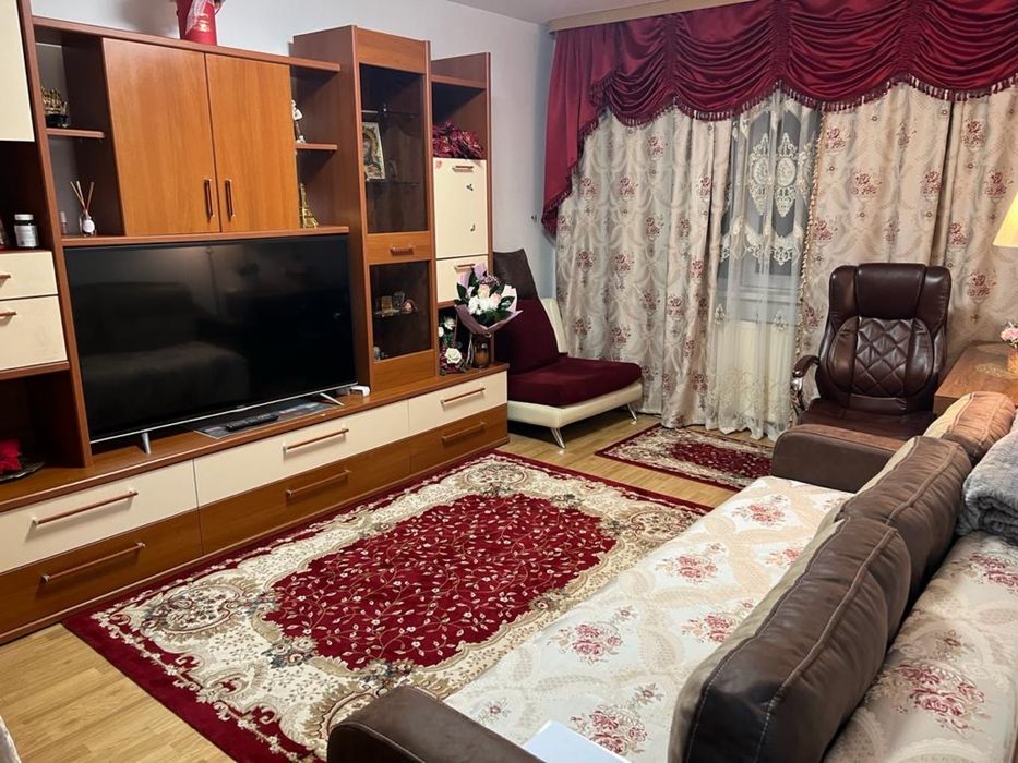 Vand Apartament 2 camere