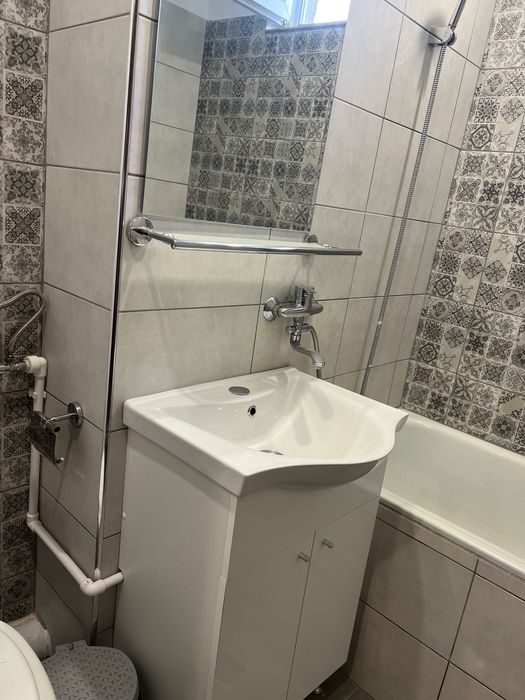 Garsoniera Far Etaj 2 din 4- vedere panoramica