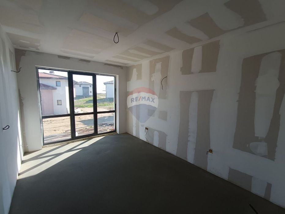 Нова къща в обл.Варна, с.Кичево, НН