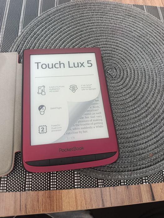 Pocket book touch lux 5