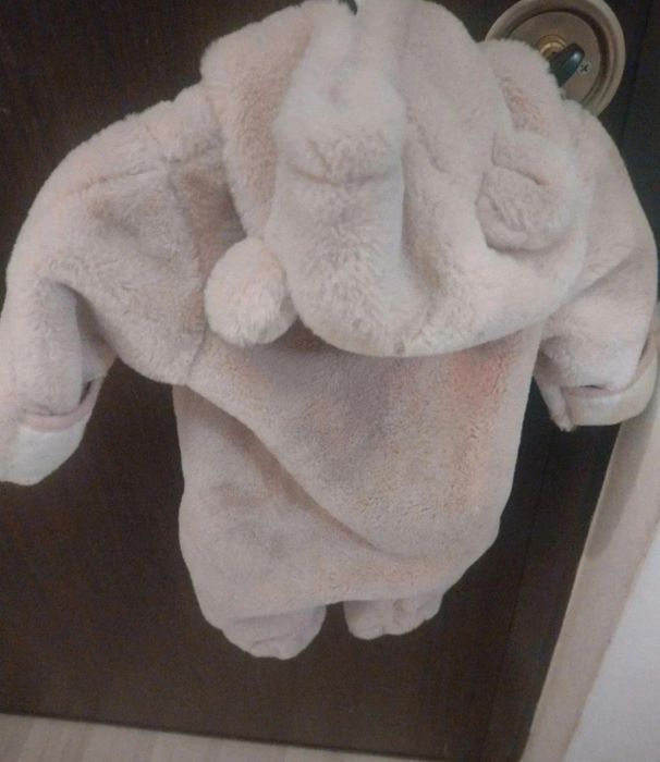 Combinezon H&M, mărimea 50 (nou-născut)