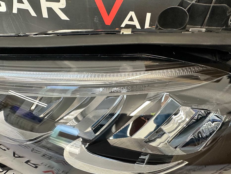 Фар фарове ляв LED Mercedes E classe W214 Мерцедес 214 far farove