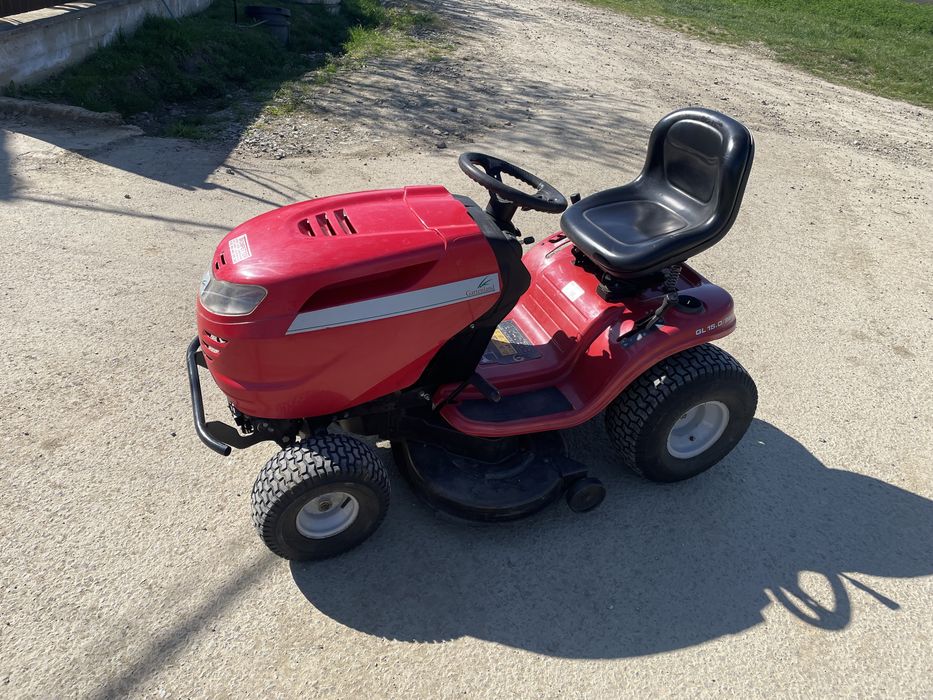 Tractoras de tuns iarba/gazon MTD 15cp
