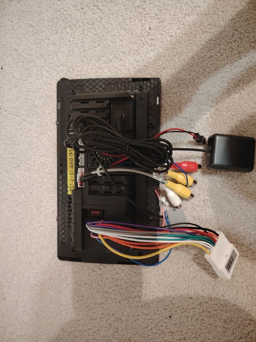 Андроид 9 2/32ГБ