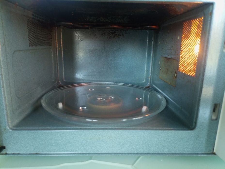 Микровълнови фурни