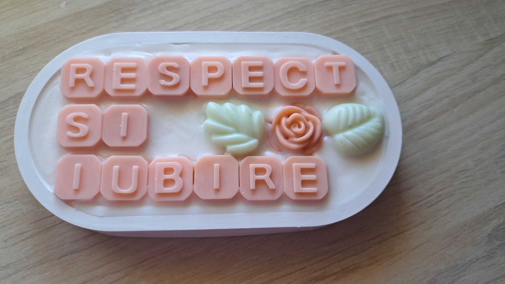 Lumânare decorativă