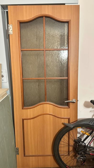 Отдам дверь даром