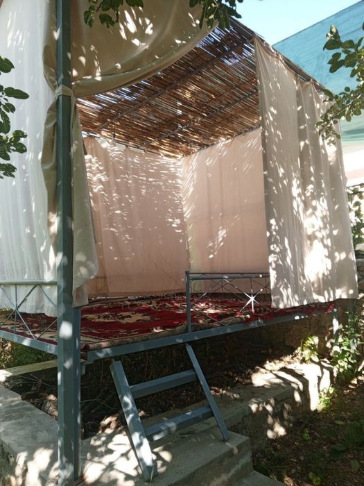 Dacha Nanay Sharsharaga yaqin