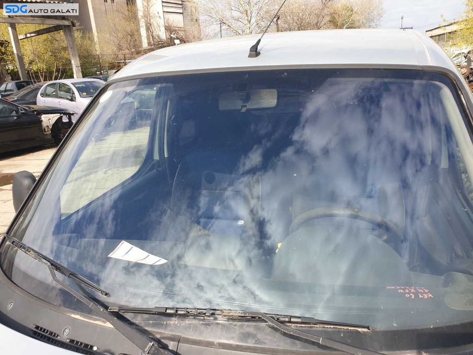 Parbriz Geam Sticla Simplu Fara Senzor sau Incalzire cu Punct Peugeot Partner 2002 - 2008