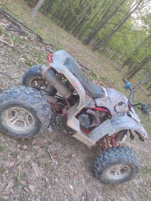vând atv 250cc 4t