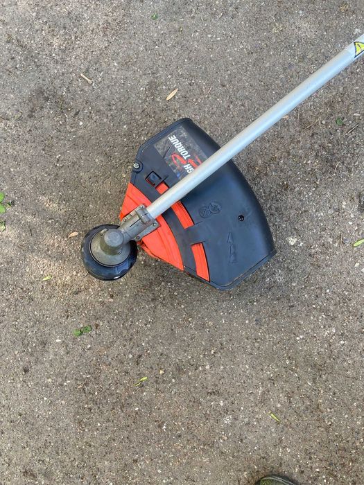 Coasa pe benzina echo 3020 TES