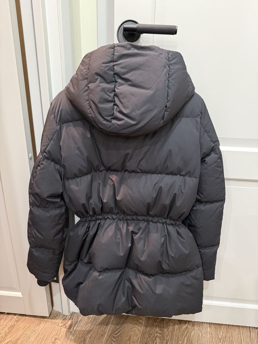 Продам верхнюю одежду