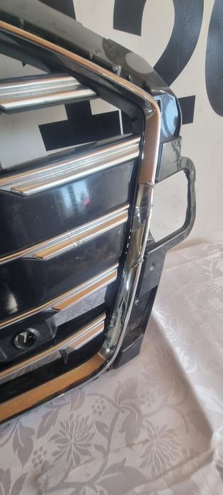 Grila radiator Audi A4 b9