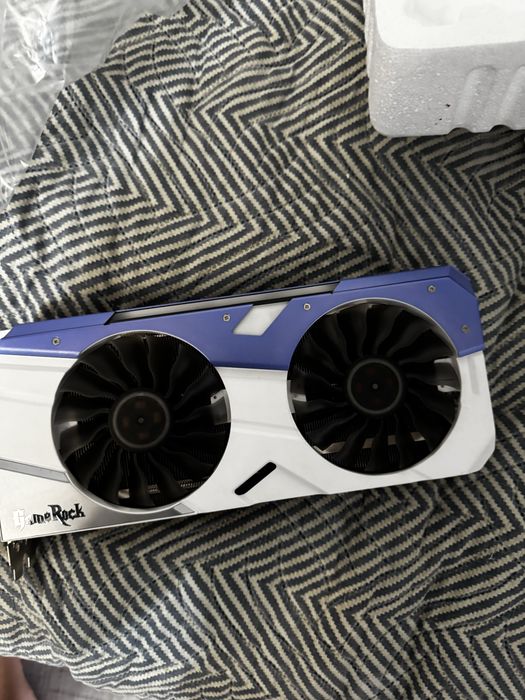 Видеокарта GTX 1070 8 GB