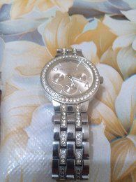 Часы женские кварцевые